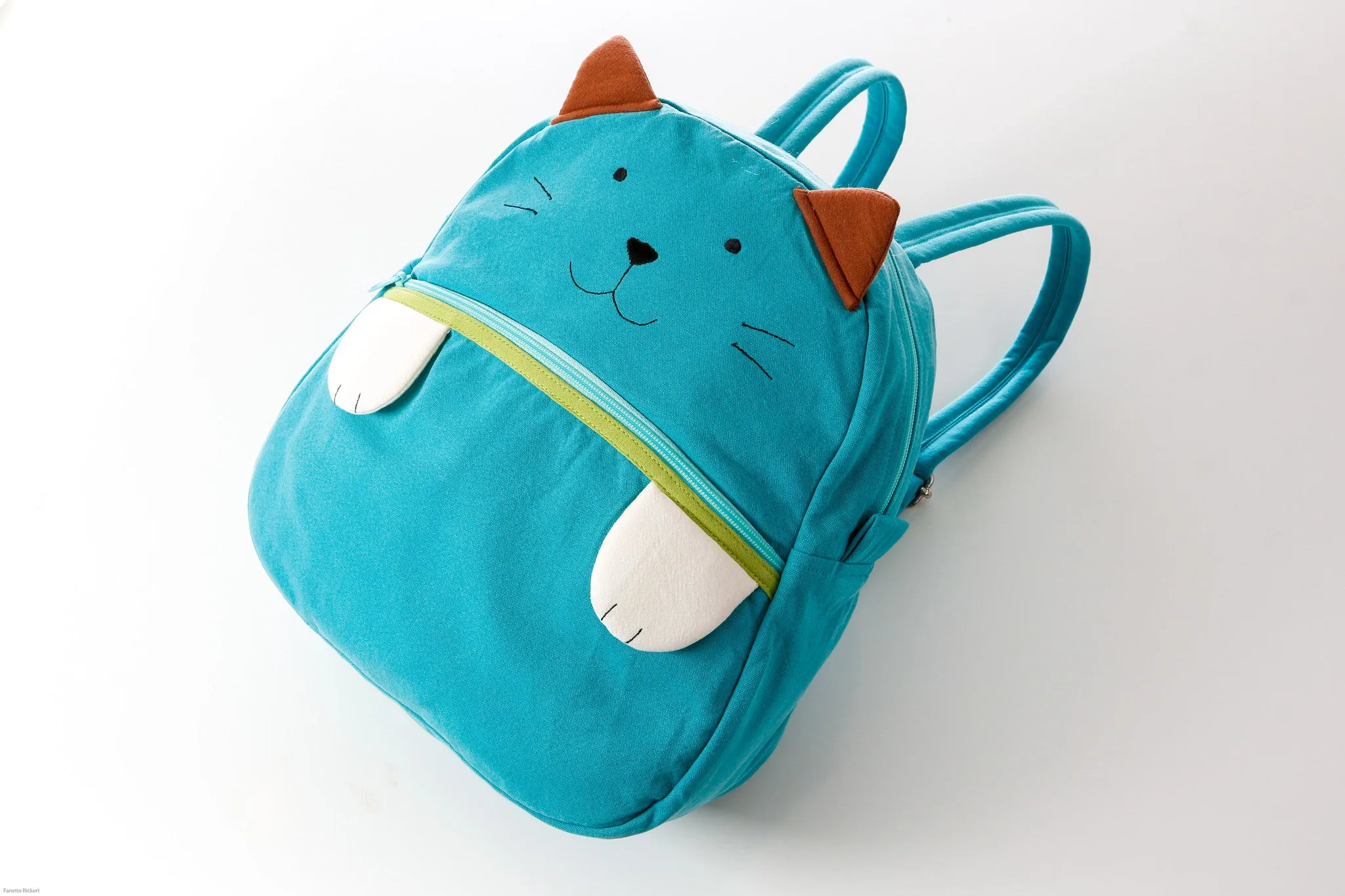 Cara Cat Kitty Backpack