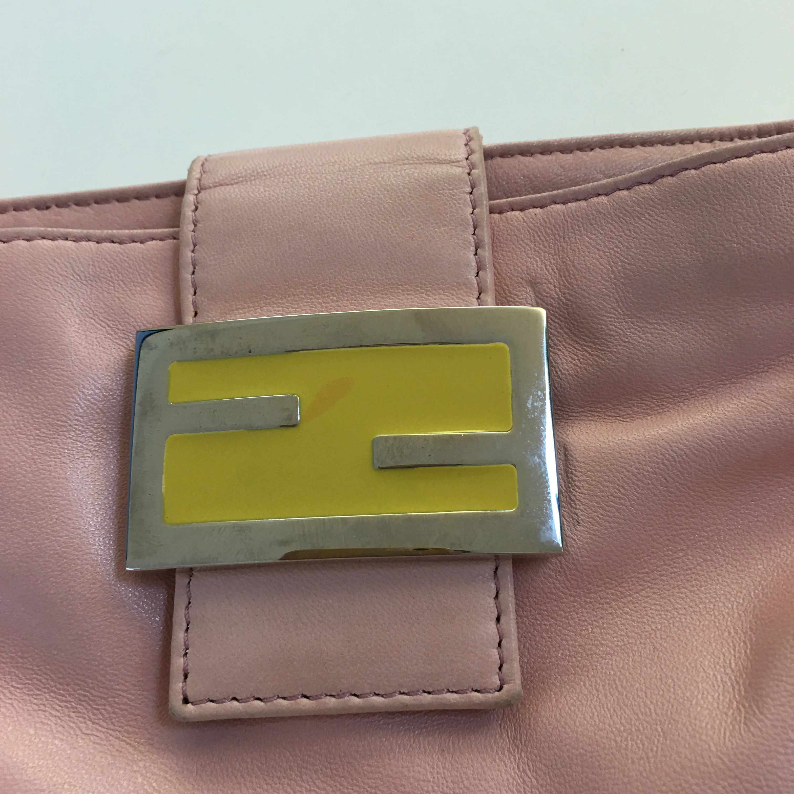 FENDI Crossbody Bag in Pink Leather