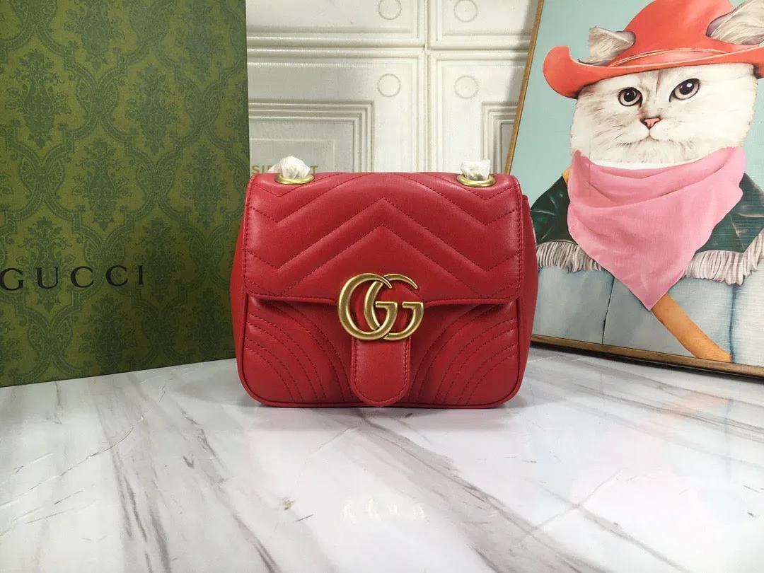 GC544 GG Marmont Mini Shoulder Bag /  7"W x 5.9"H x 3.1"D