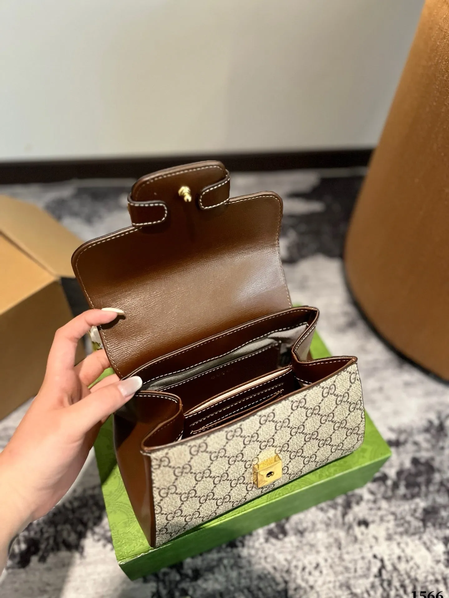 GC635 Gucci Horsebit 1955 mini/Medium Bag