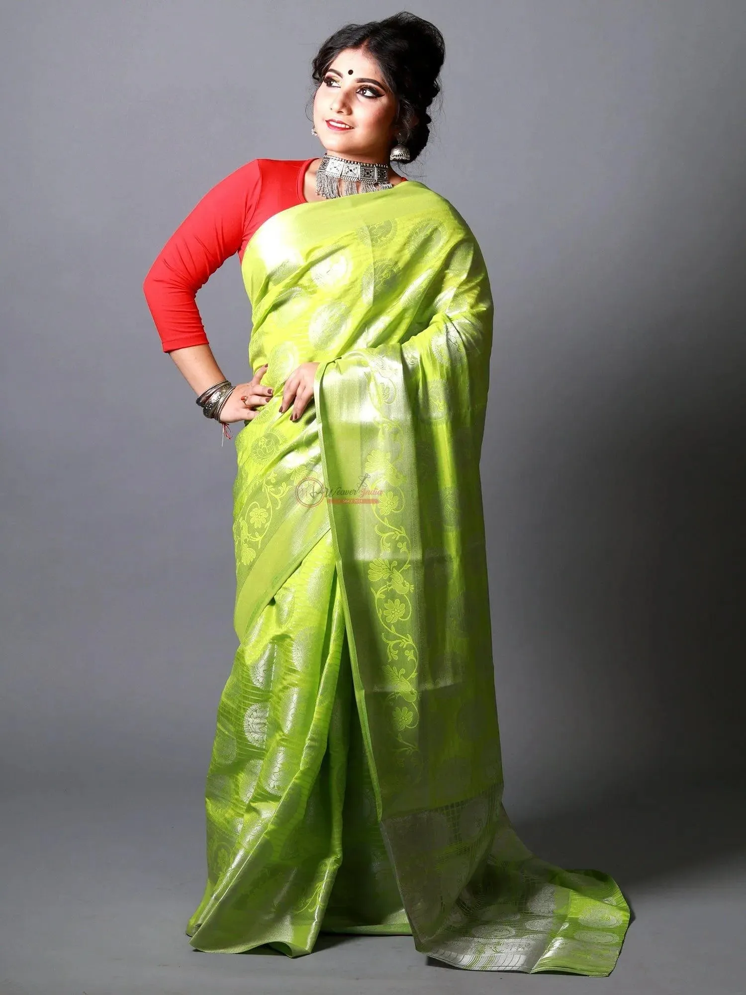 Gorgeous Olive Green Blend Linen Silk Saree