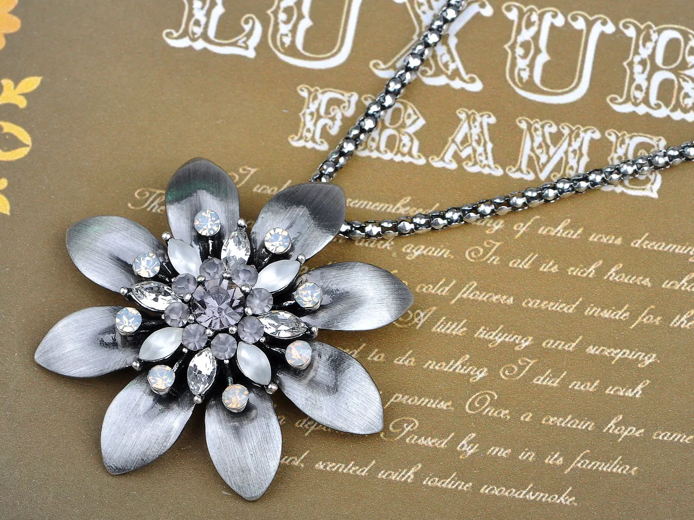 Gorgeous Open Sunflower Pendant Necklace