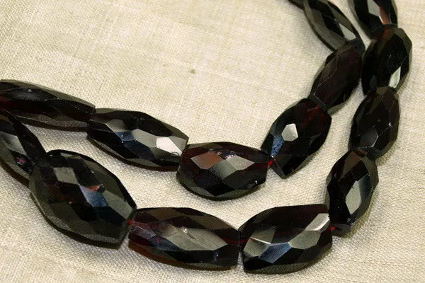 Gorgeous Strand of Faceted Garnet