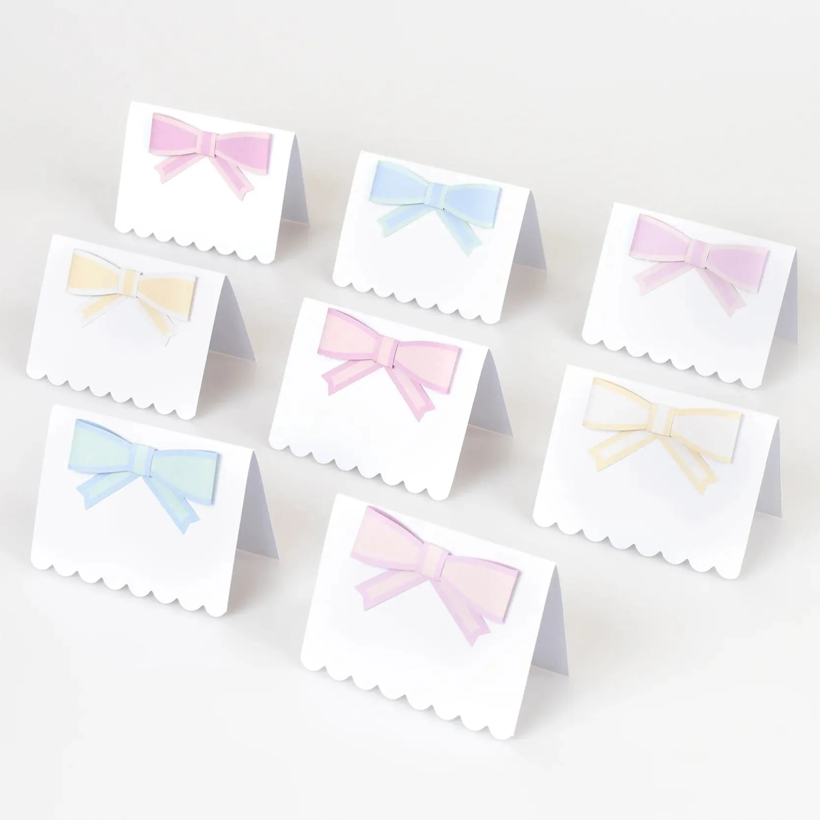 Pastel Bow Party Place Cards x 8