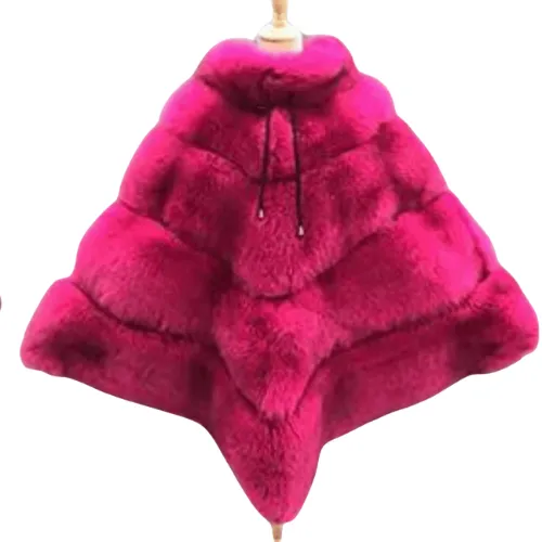 PRETTY Hot- Fox Fur Poncho