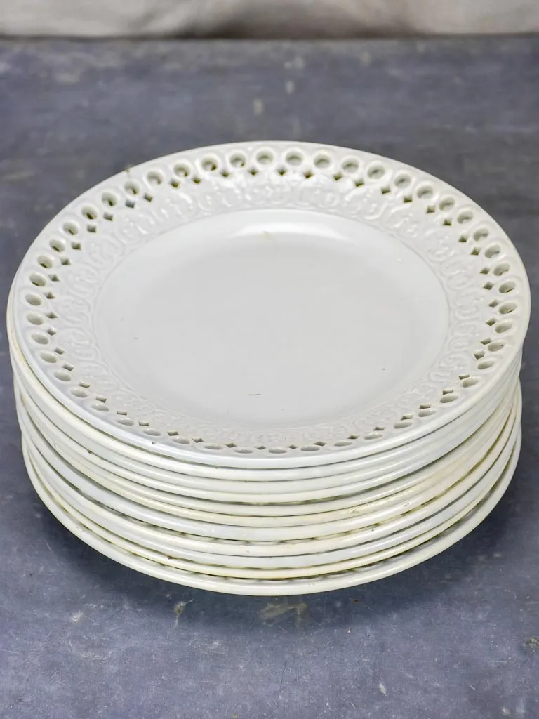 Set of 11 pretty antique French earthenware plates - Creil-Montereau faience