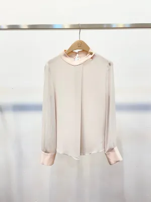 Silky gorgeous blouse