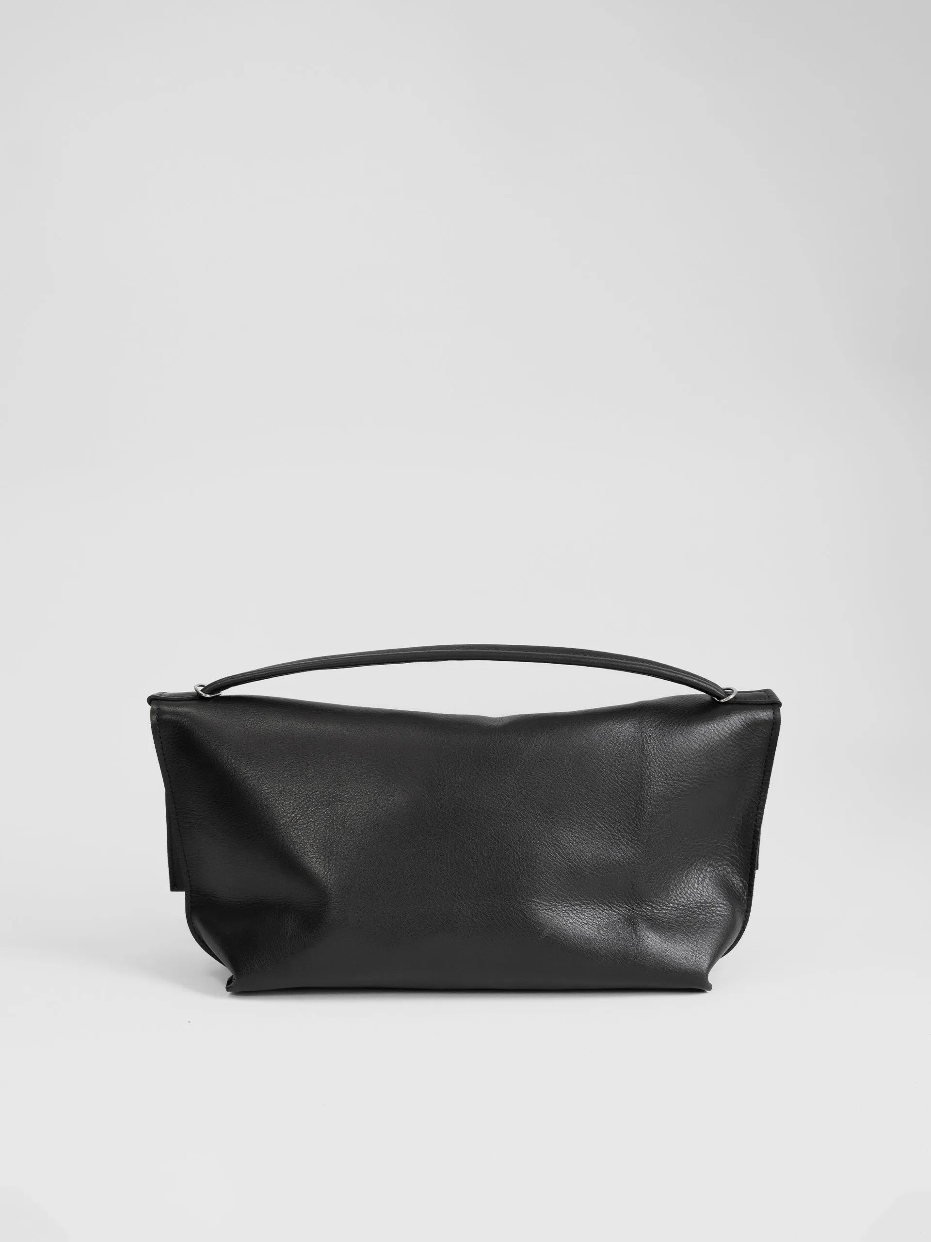 The Lair Camille Pouch Medium Black