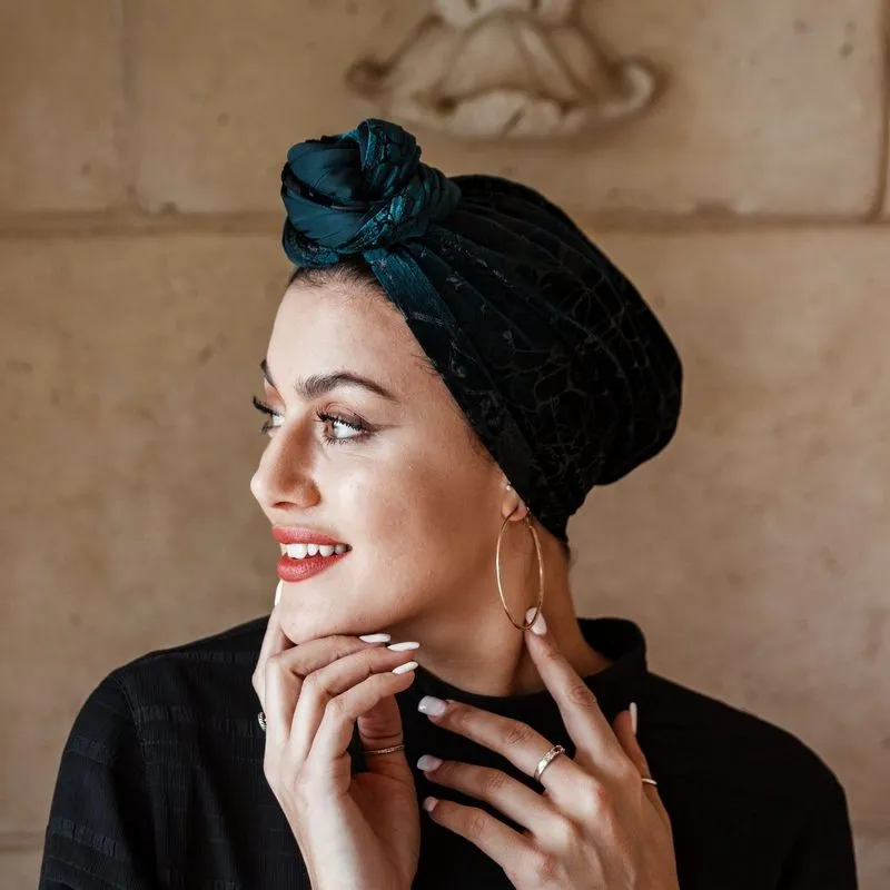 Velvet Flowers Turban