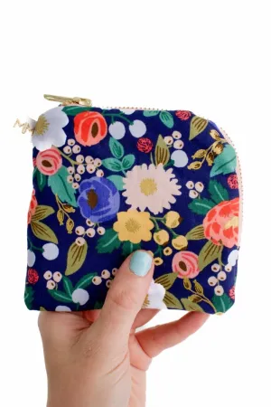 Vintage Garden Mini Essential Oil Pouch with Compartments