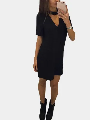 Wholesale Black Round Neck V-Neck Short Sleeve Zip Back Cut Out Mini Dress