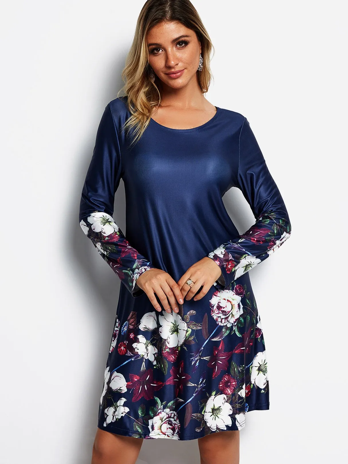 Wholesale Navy Round Neck Long Sleeve Floral Print Mini Dress