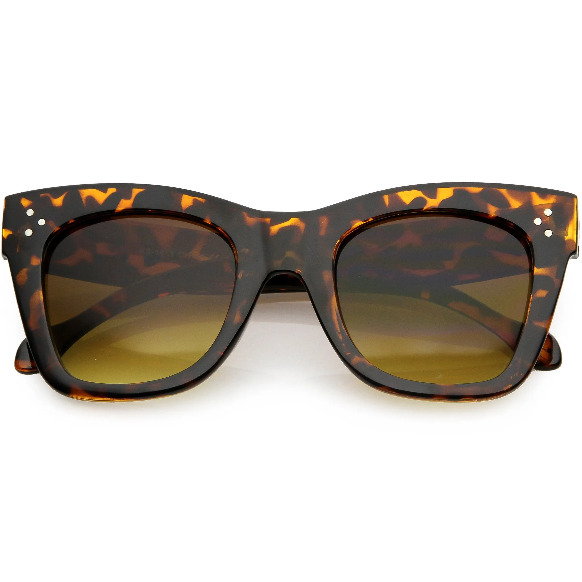 Women's Large Bold Horned Rim With Rivets Sunglasses C874