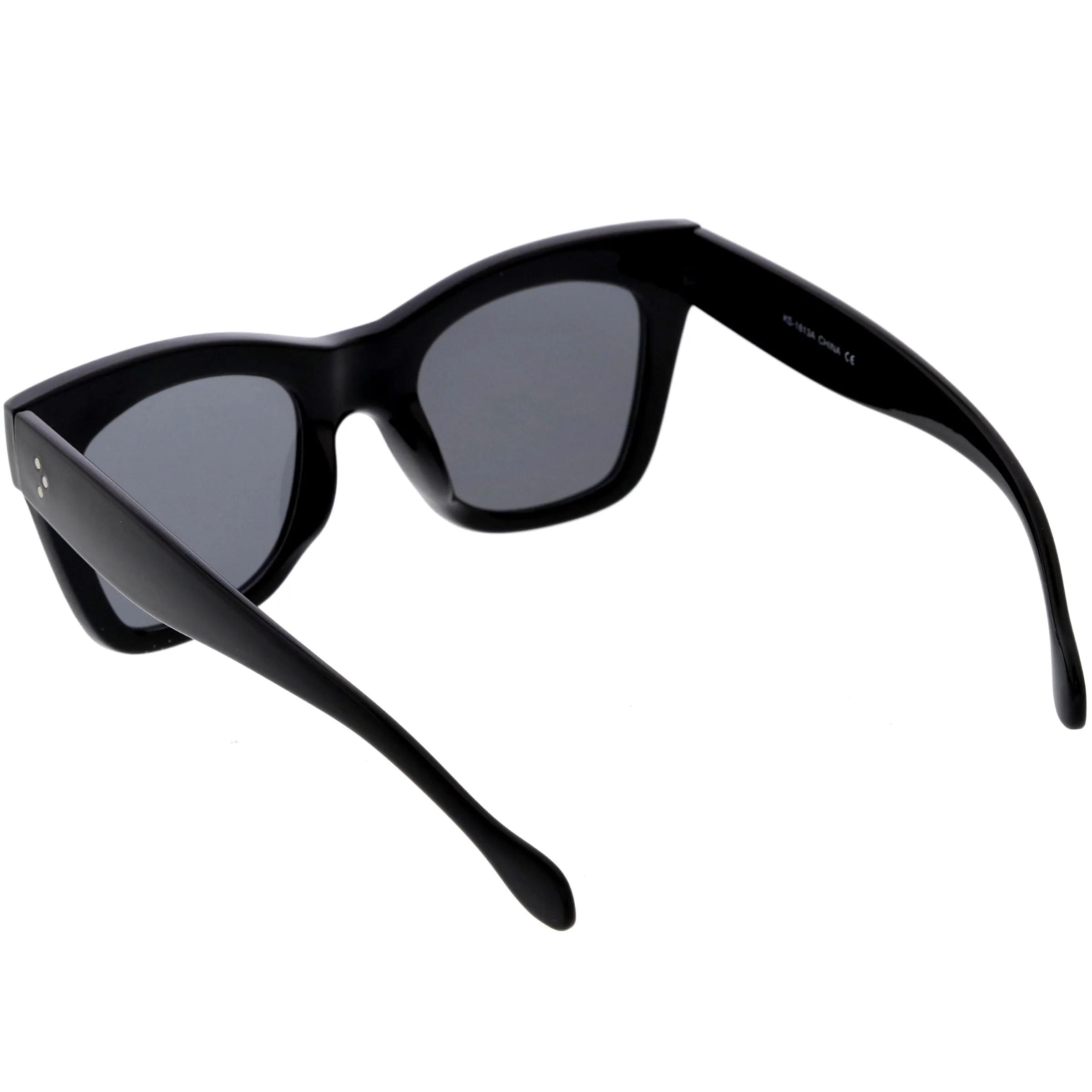 Women's Large Bold Horned Rim With Rivets Sunglasses C874